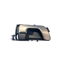 Mitsubishi Pajero Np Right Front Inner Silver Door Handle