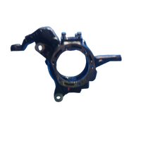 Nissan Patrol Y61/Gu Left Swivel Hub