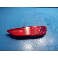 Hyundai Accent Rb Right Taillight In Bumper Reflector