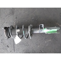 Kia Sportage Ql 2.0/2.4 Petrol  Right Front Strut