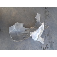Volkswagen Touareg 7P, Left Guard Liner