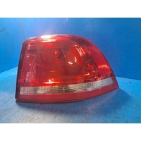 Volkswagen Touareg 7P Right Taillight