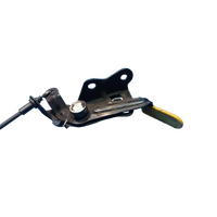Nissan Pathfinder R52, Bonnet Lock Mechanism