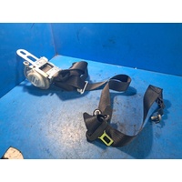 Jeep Grandcherokee Wk Right Front Seat Belt Only