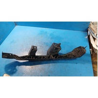 Mazda Bt50 Up-Ur, Left Side Bumper To Guard Bracket