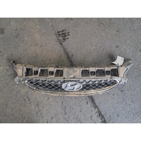 Hyundai Accent Sport Rb  Radiator Grille