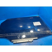 Toyota Corolla Zre182r Right Rear Door Window