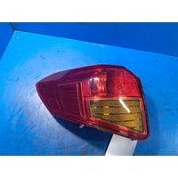 Suzuki Vitara Left Taillight In Body