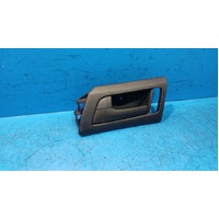 Holden Commodore Ve Left Rear Inner Black Door Handle