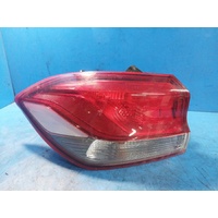 Hyundai I30 Pd Left Taillight In Body