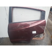 Honda Hrv Ru5 Left Rear Door