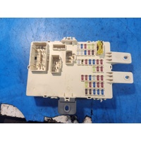 Kia Sportage Sl  Under Dash Fuse Box