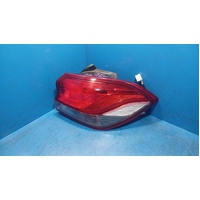 Hyundai I30 Pd Right Taillight In Body