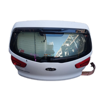 Kia Sportage  Tailgate