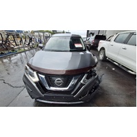 Nissasn Xtrail T32 Petrol 2.5 Qr25de Auto T/m  Engine
