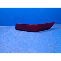 Nissan Xtrail T32  Left Taillight In Bumper Reflector