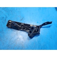 Mazda 3 Bm-Bn Right Side Front Bumper Bracket
