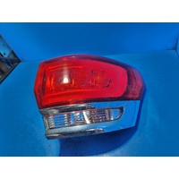 Jeep Grandcherokee Wk  Right Taillight