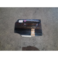 Toyota Corolla Zre182r Right Rear Door Window
