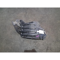 Mitsubishi Triton Mq-Mr Left Front Section Guard Liner