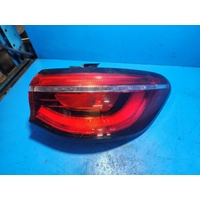 Mg Hs  Sas23,  Right Taillight In Body