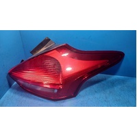 Ford Focus Lz, Right Taillight