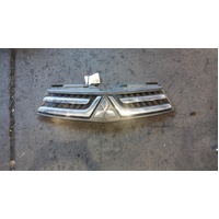 Mitsubishi Challenger Pc Radiator Grille