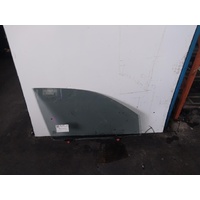 Toyota Hilux Right Front Door Window