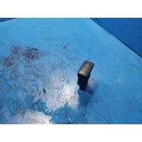 Toyota Landcruiser 76/78/79 Series  Idle Up Switch