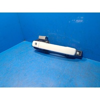 Nissan Navara D40 Right Front Outer Door Handle