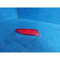 Ford Focus Lw, Right Bumper Reflector