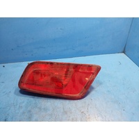 Ford Everest Ua Right Taillight In Bumper