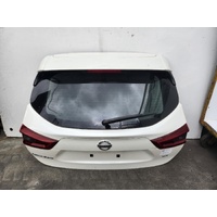 Nissan Qashqai J11, Tailgate