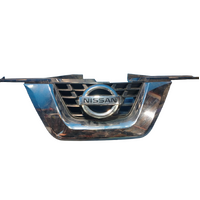 Nissan Juke F15 Centre Radiator Grille