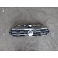 Volkswagen T-Roc, Radiator Grille