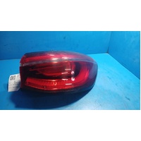 Mg Hs  Sas23,  Right Taillight In Body