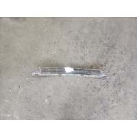 Toyota Rav4  Xa40,  Bumper Grille