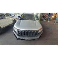 Nissan Navara Right Headlamp