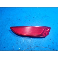 Hyundai Accent Rb Right Taillight In Bumper Reflector