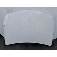 Mercedes A Class  W176, Bonnet