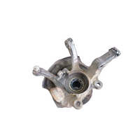 Nissan Xtrail T30 Qr25 Left Front Hub Assembly