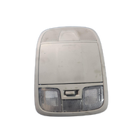 Mitsubishi Pajero Sport Qe Front Courtesy Light