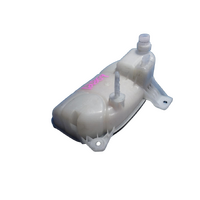 Mercedes Vito 447, Overflow Bottle