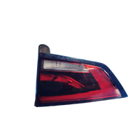 Mg Zs Right Side Tailgate Lamp