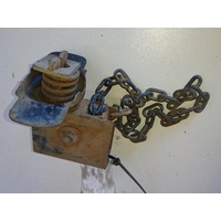 NISSAN NAVARA D40 SPARE WHEEL WINCH