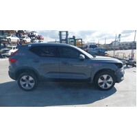 Volvo Xc40 Right Sunvisor