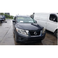 Nissan Pathfinder R52 Right Side Tailgate Lamp