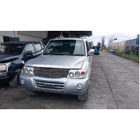 Mitsubishi Pajero Nm-Np  Right Rear 1/4 Door Glass