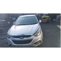 Hyundai Ix35 Lm Series Engine Cover