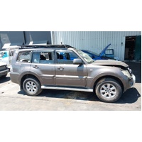 Mitsubishi Pajero Ns-Nw Left Side Bonnet Hinge